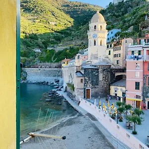 La Marina Piazza Marconi Guest house
